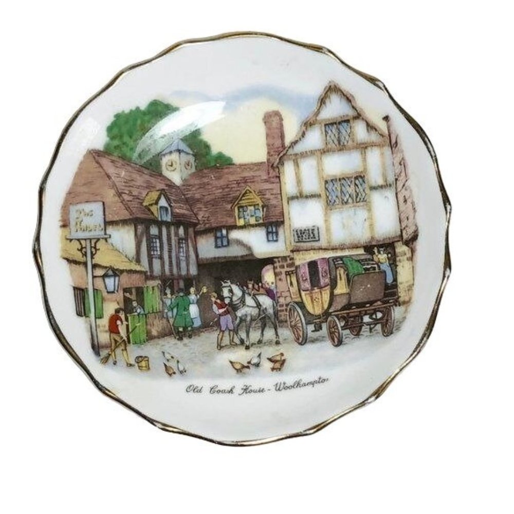 Vintage Tuscan English Bone China Trinket Dish